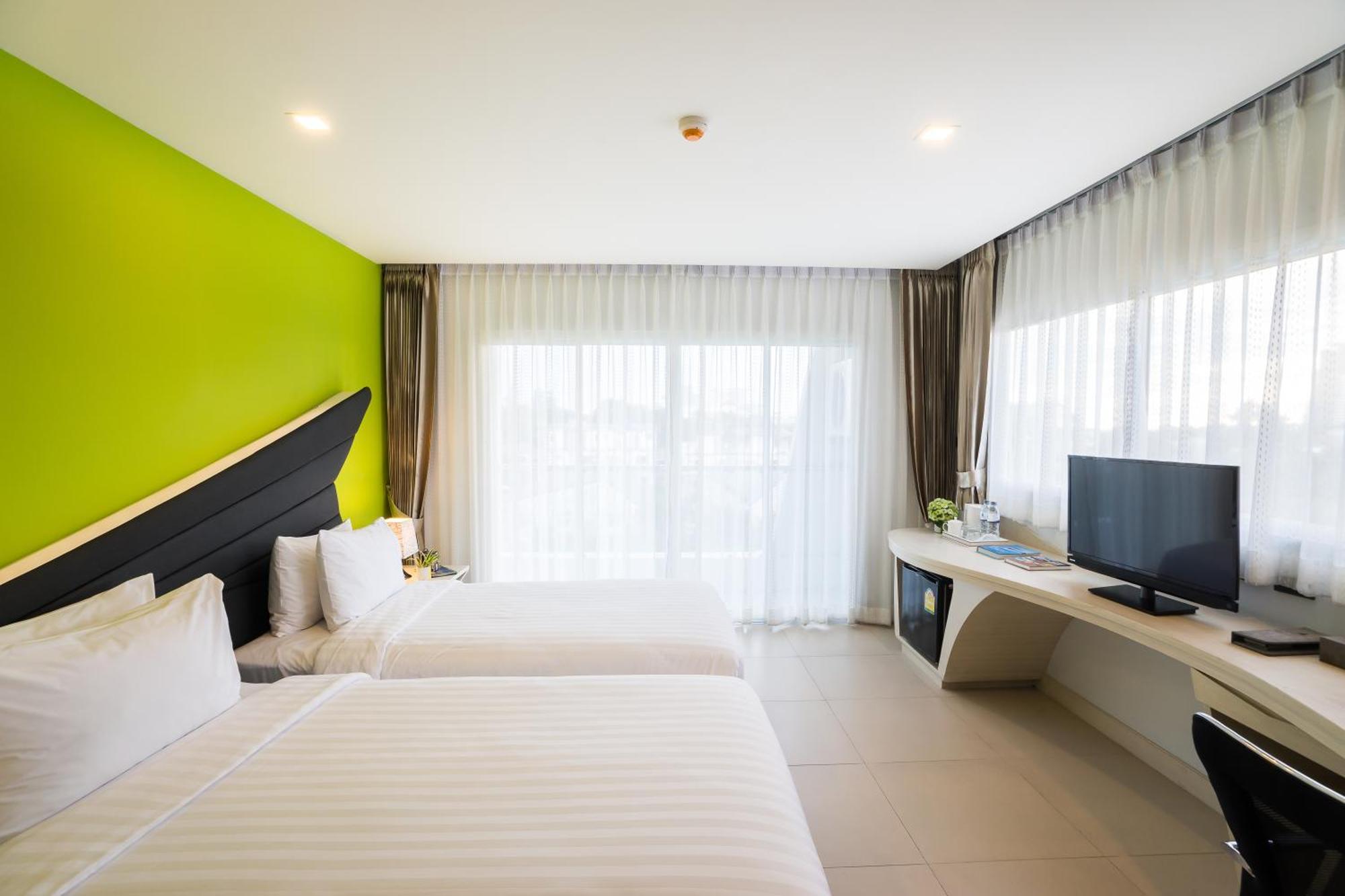 Blue Boat Hotel Jc Pattaya Extérieur photo