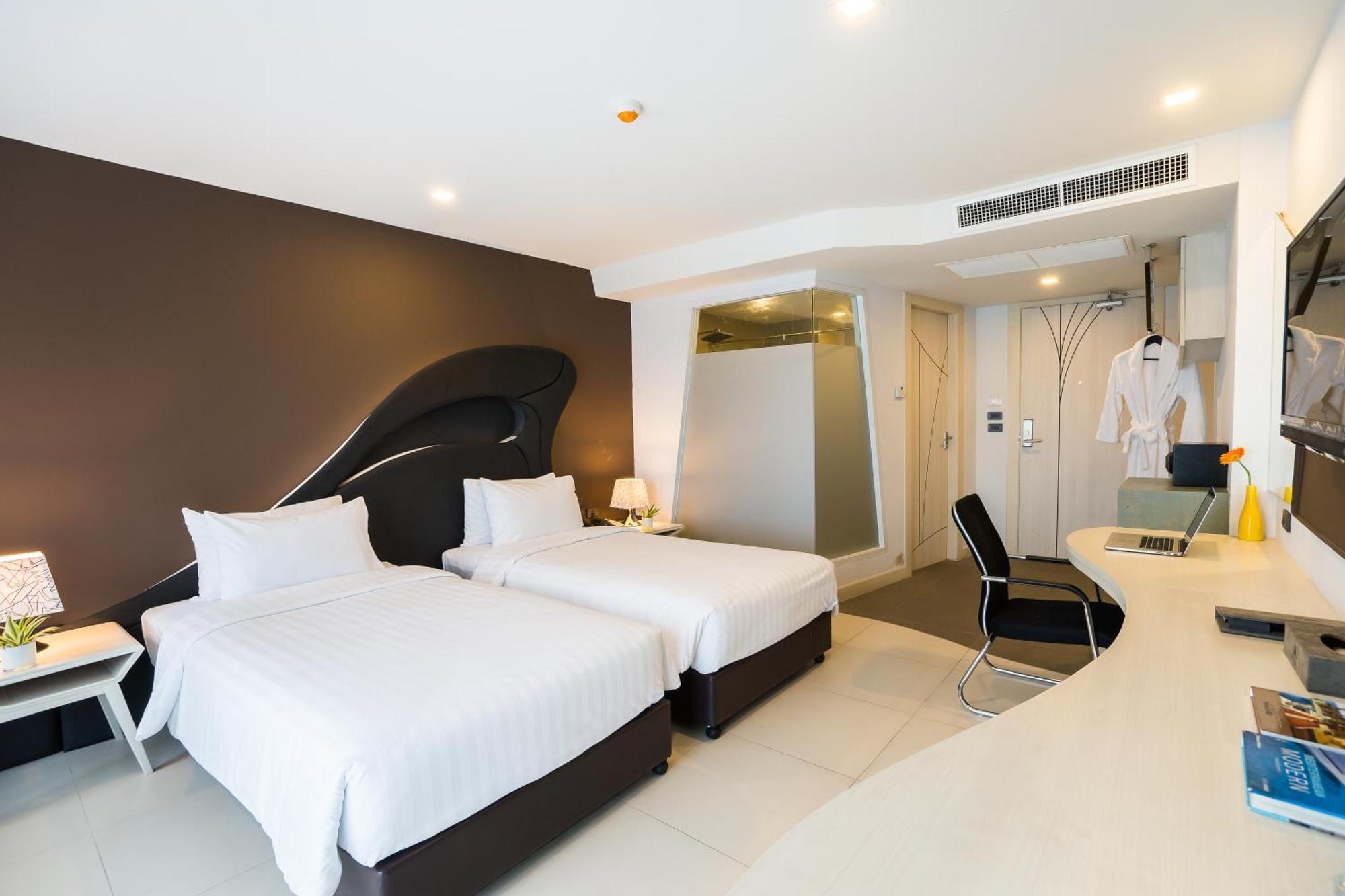 Blue Boat Hotel Jc Pattaya Extérieur photo