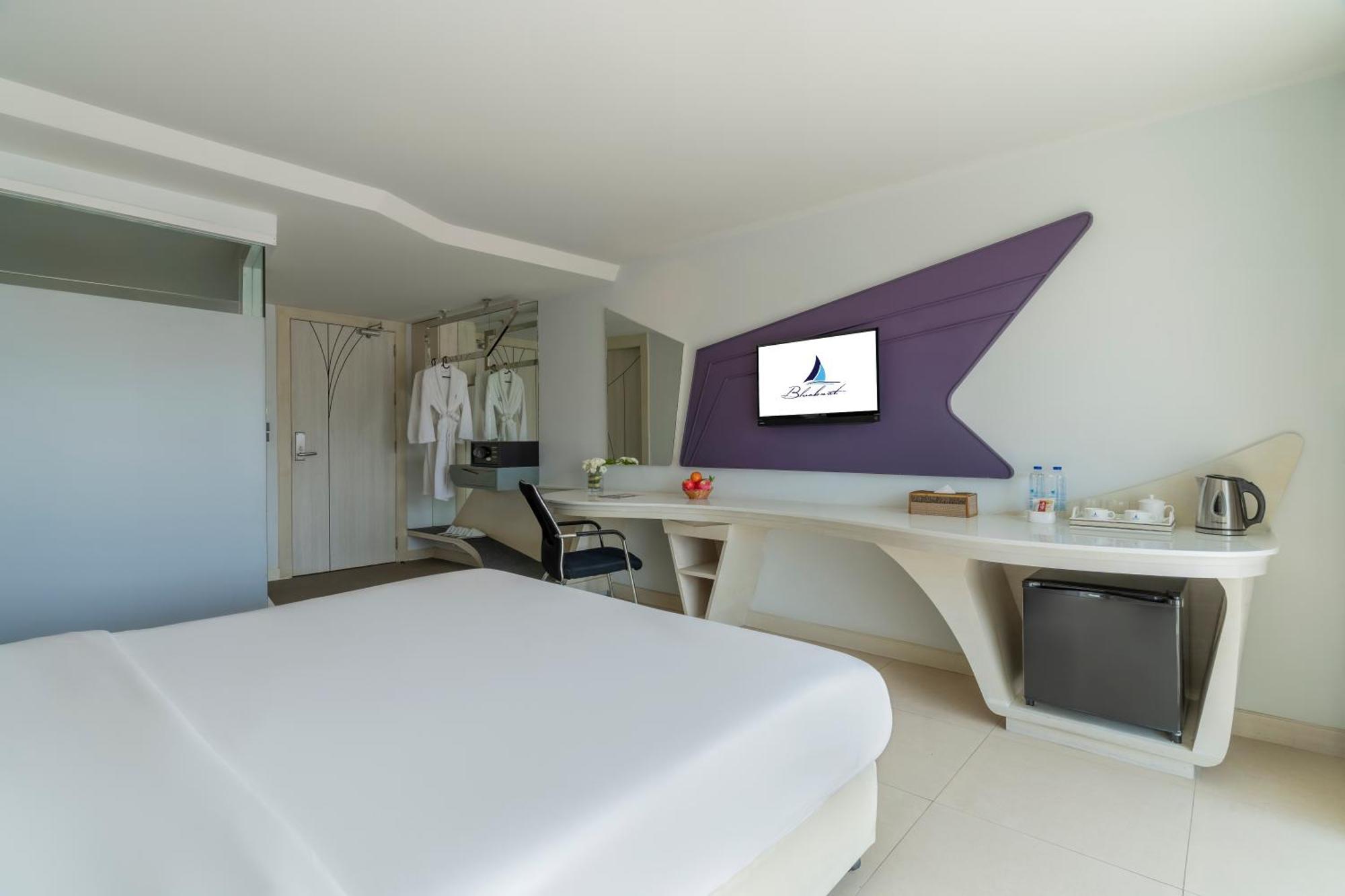 Blue Boat Hotel Jc Pattaya Extérieur photo